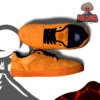 Tenis Never Naked Camel
